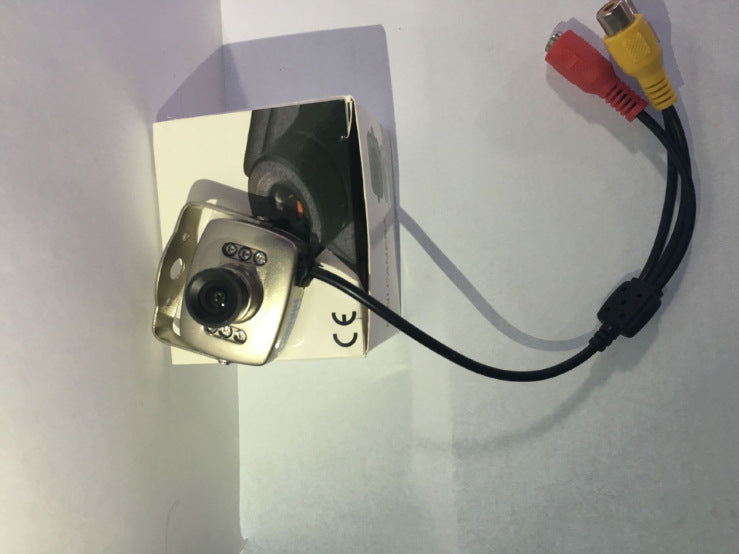 Mini wired analog camera