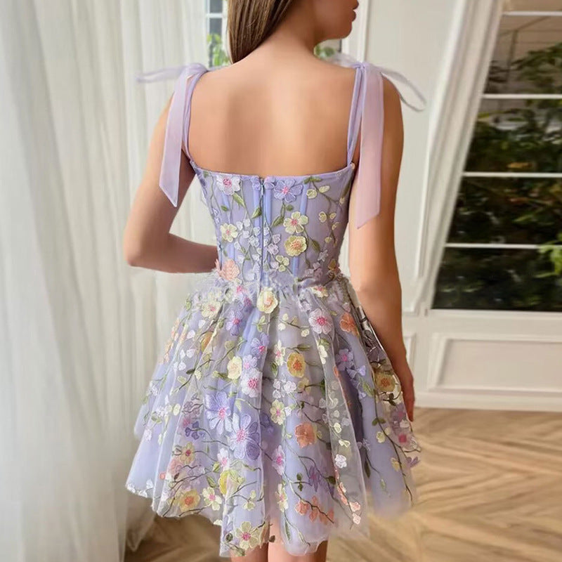 Women's Fashion Three-dimensional Flower Embroidered Sheath Sling Dress - Nuri Shopping