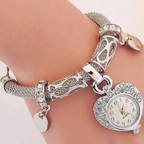 2024 Cute Golden Silver Heart Bracelet Watch INS Style Girl Women Heart Steel Band Bracelet Lover Watch Gift for Girlfriend