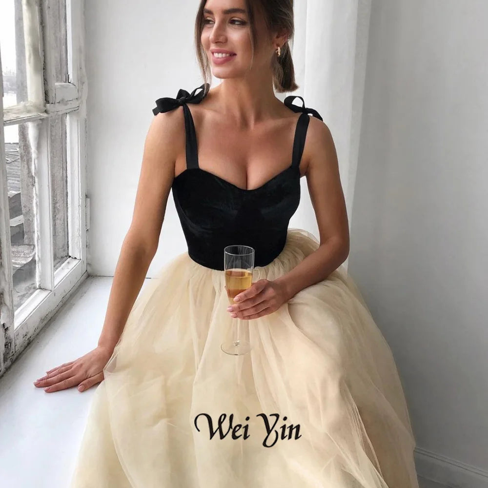 Weiyin AE0621 Tulle Spaghetti Prom Dresses A Line Velvet Top Sexy Girls Cocktail Dresses Tea Length Homecoming Dresses