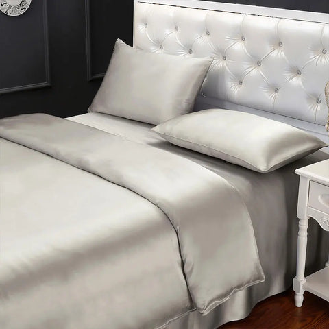 Seamless Luxury White Queen King Bedding Sets