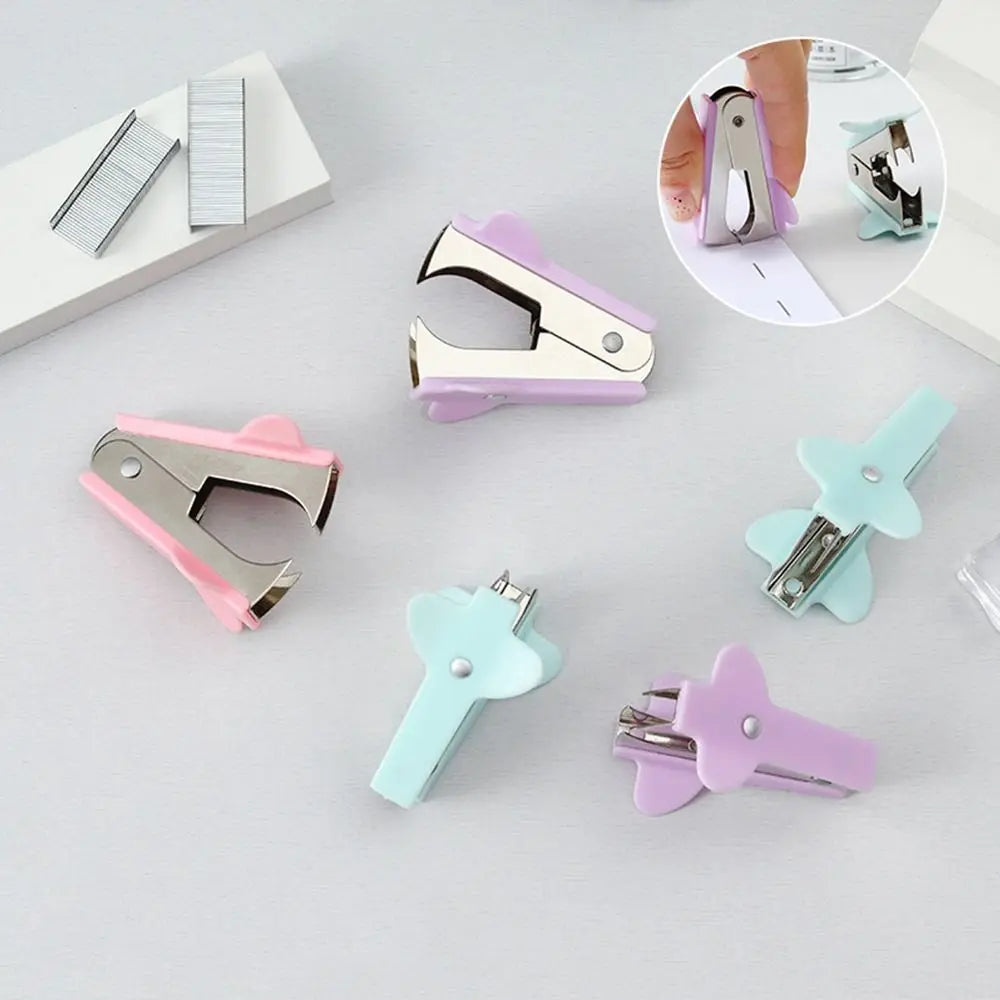 Macaron Portable Staple Remover Mini Stapler Removal Machine Nail Out Extractor Puller Stationery Tools Office Binding Supplies