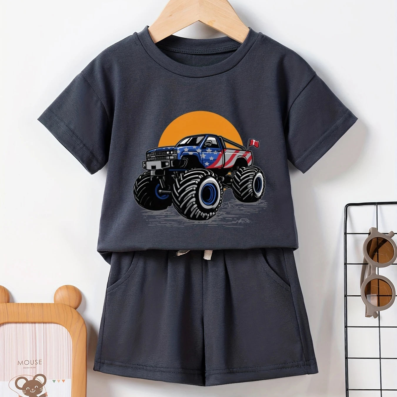 Cartoon Print Short Sleeve T-shirt And Shorts