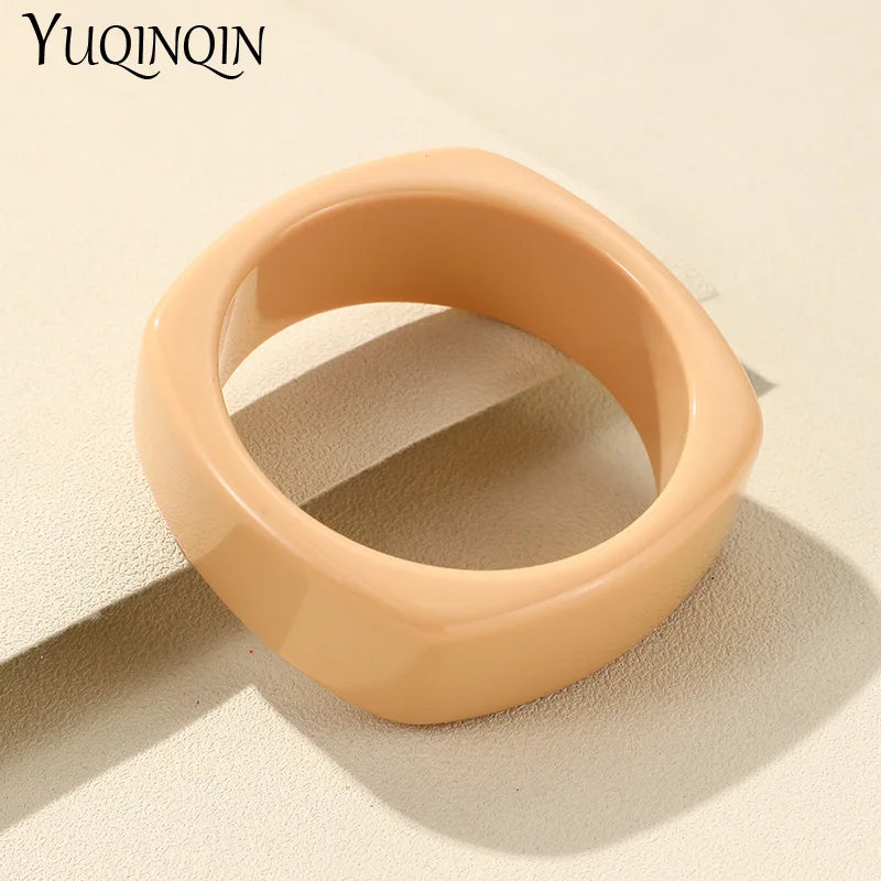 Vintage Acrylic Cuff Fashion Bracelets Bangles for Women New Trendy Blue Wide Geometric Resin Simple Bracelets Charm Jewelry