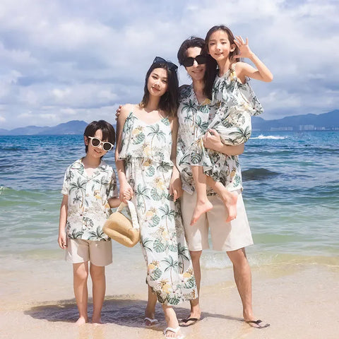 2024 Beach Family Matching Outfit Vacation Mom And Daughter Summer Girl Dress Resort Couple Look Dad Son Sea Holiday Boy Clothes