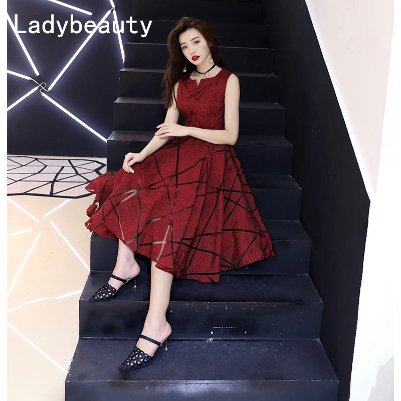 Ladybeauty New Arrival Luxury Scoop collar sleeveless Embroidery Zipper Cocktail Dresses A-line Tea Length Formal Dress