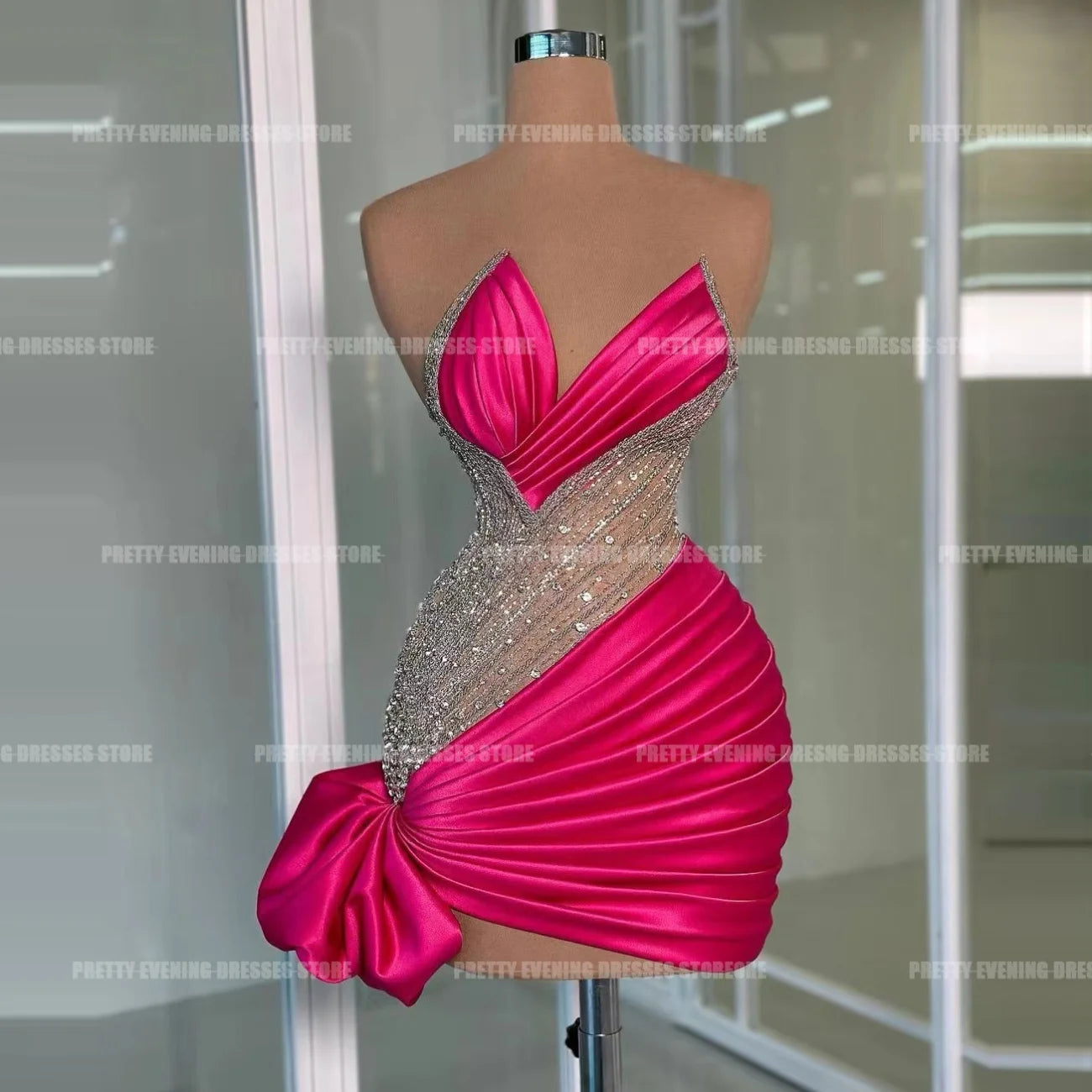 Luxury Exquisite Cocktail Dresses Mermaid For Woman Sexy V Neck Sparkling Illusion Mini Skirt Party Prom Gowns 2024 Graduation