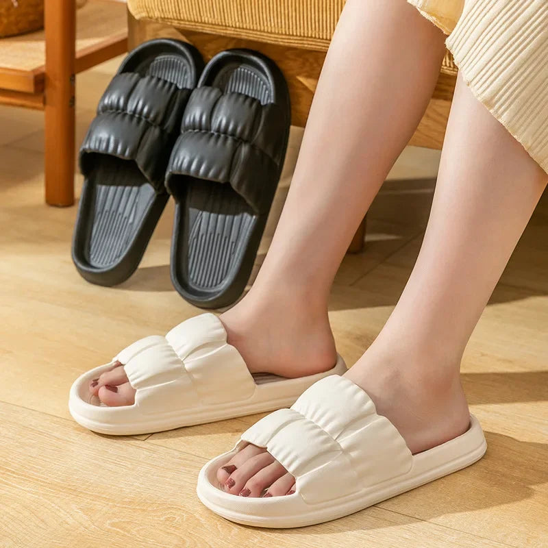 Women's Soft Bottom Cloud Slippers Four Seasons Summer Couple Slippers Indoor Outdoor Beach Sandals EVA Anti-slip Flip Flops