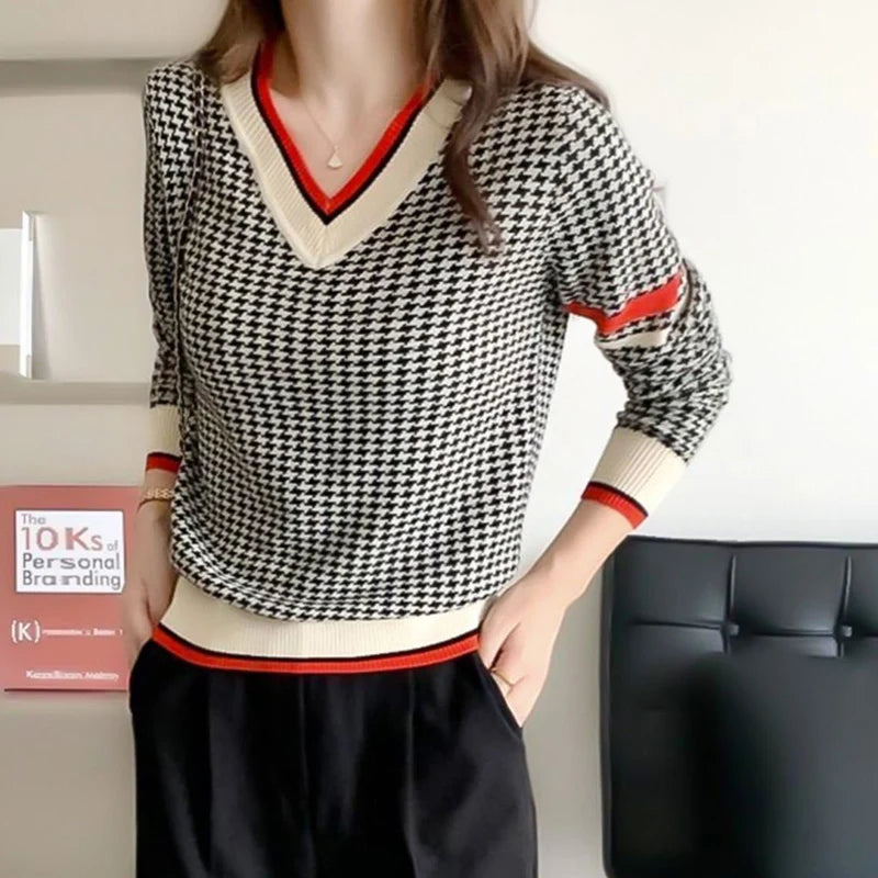 Autumn Winter V-neck Houndstooth Casual Fashion Sweater Ladies