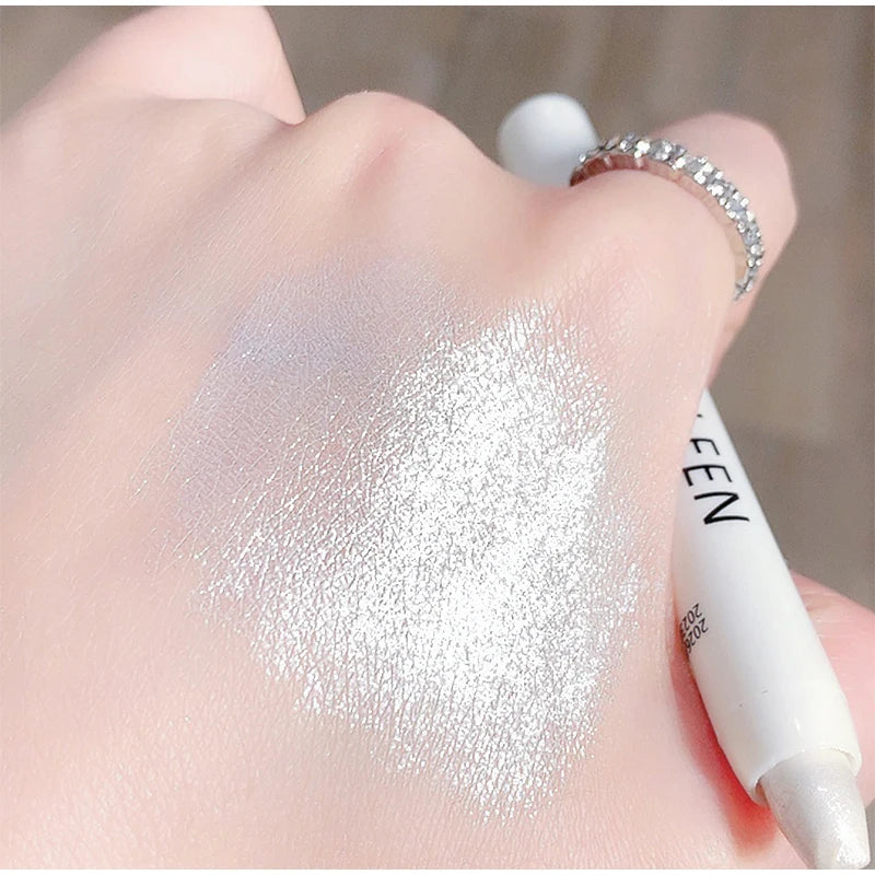 Matte White Eyeliner Pencil