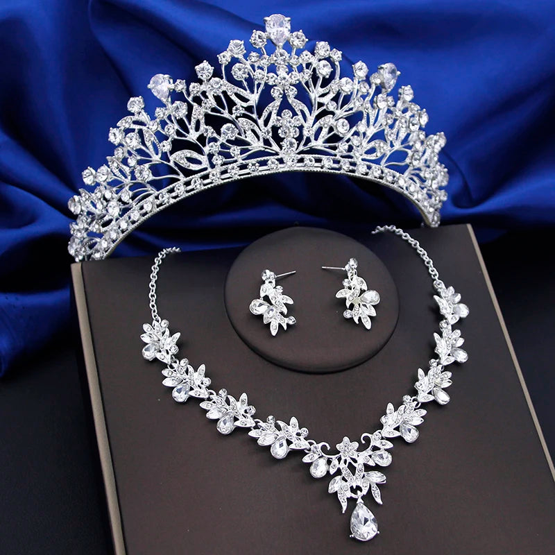 Gorgeous Crystal Tiaras Bridal Jewelry Sets for Women Crown Flower Choker Necklace Sets Wedding Bride Costume Jewelry Set