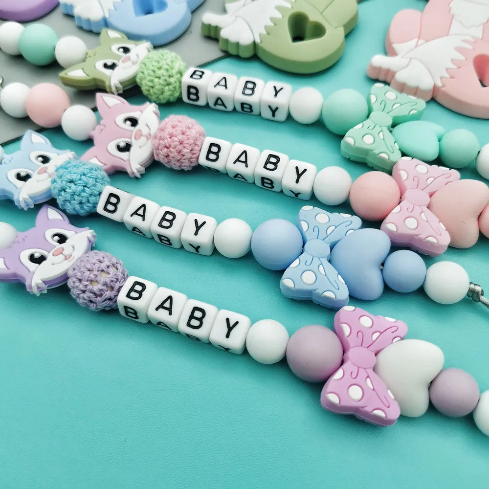 Customized English Russian acrylic letter name Baby Silicone  Pacifier Clips Chains Teether Pendants Baby Pacifier Kawaii Gifts