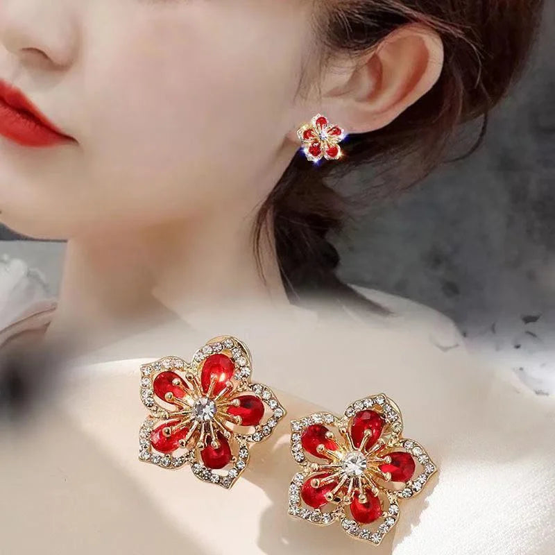 Trendy Five Petal Flower Stud Earrings for Women Gold Color Cute Sweet Pearl Zircon Earring Girls Party Jewelry Birthday Gifts