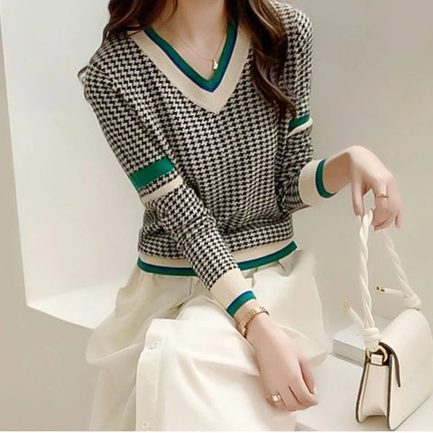 Autumn Winter V-neck Houndstooth Casual Fashion Sweater Ladies