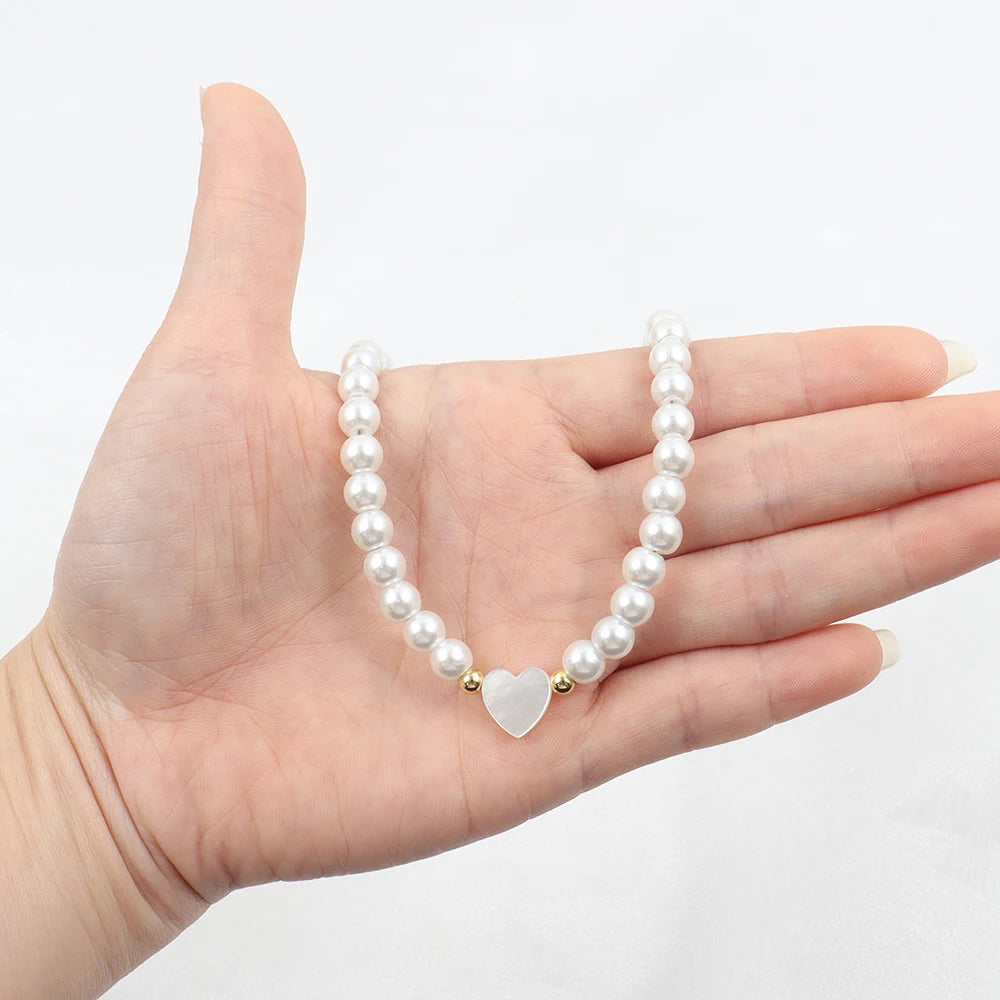 New Trendy Shell Heart Imitation Pearls Necklace Women Handmade 6mm Stone Beaded Necklace For Women Jewelry Gift