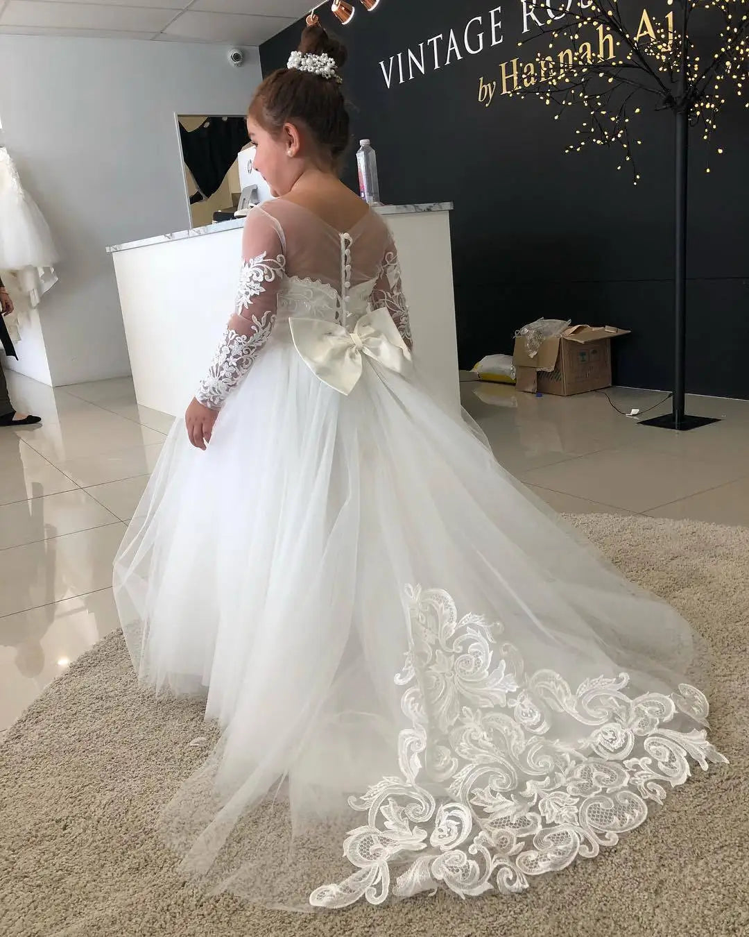 White Lace Child Flower Girl Dress Tulle Appliques Princess Floor Length for Wedding Party Baptism First Communion Gown