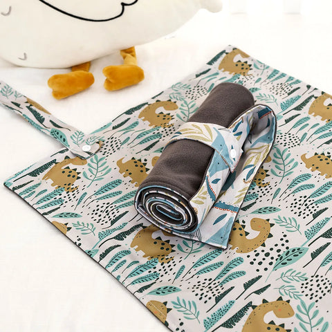 HappyFlute New 2Pcs/Set Changing Mat Bamboo Charcoal Inner Portable Storage Nappy Pad Waterproof Cover Mattress For Baby