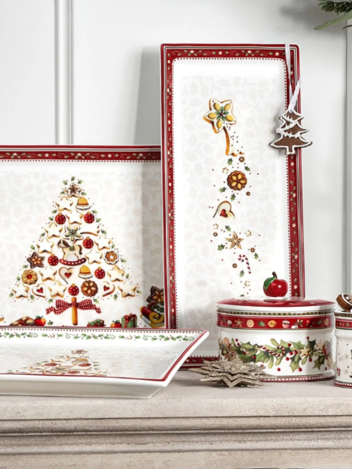 Christmas Decoration Dinner Plates, Dessert Tray, Salad Tray, Milk Pot, Creamer, Kitchen Tableware, Dinnerware