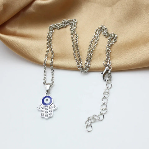 New Crystal Fatima Enamel Palm Blue Evil Eye Pendant Fashion Chain Necklace Korean Popular Women Charm Clavicle Collar Jewelry