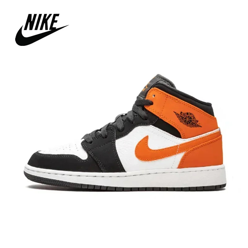 Outdoor Sneakers Nike Air Jordan 1