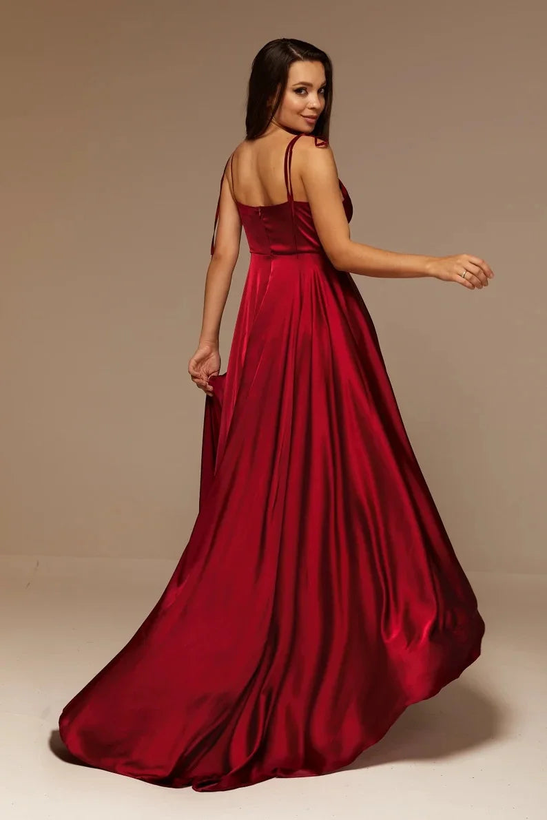 FATAPAESE Burgundy Satin Maxi Flared Dress with Hign Slit Sexy Bridesmaid Dress Open Back A Line Wedding Evening Gown with Train