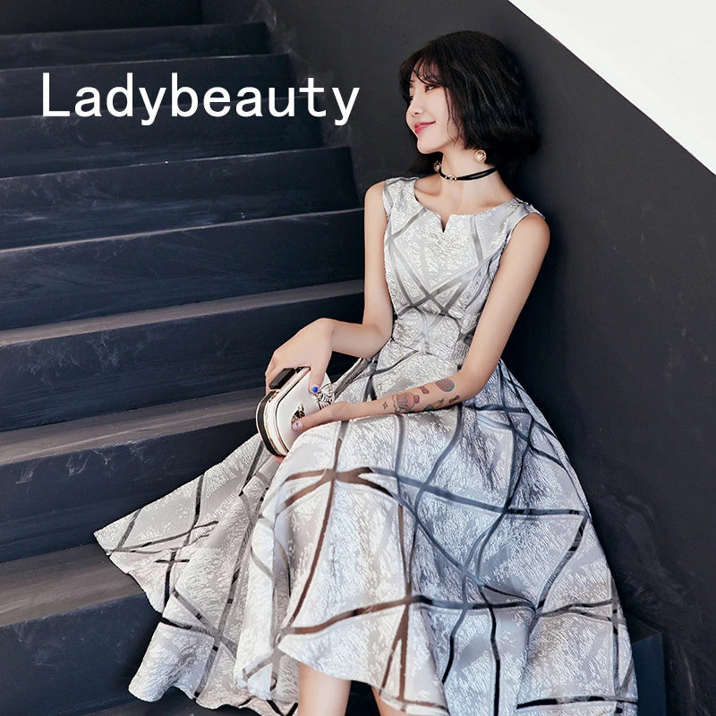 Ladybeauty New Arrival Luxury Scoop collar sleeveless Embroidery Zipper Cocktail Dresses A-line Tea Length Formal Dress