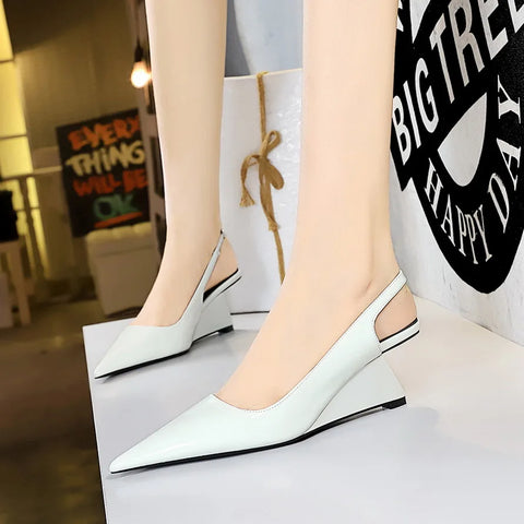 Shoes Woman's Slippers Loafers Luxury Slides Female Mule Cover Toe Square heel On A Wedge Heeled Mules Low 2024 Designer Block