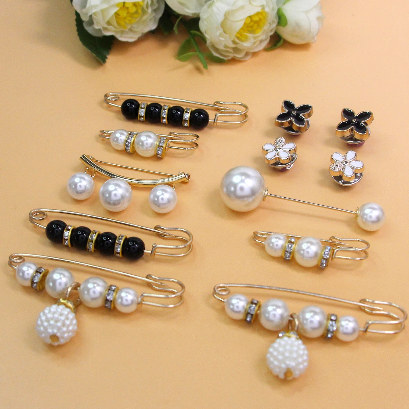 AINAMEISI 12pcs Fashion Pearl Brooch Waist Cinching Adjustable Skirt Anti-slip Metal Pin Fixed Clothes DIY Accessories