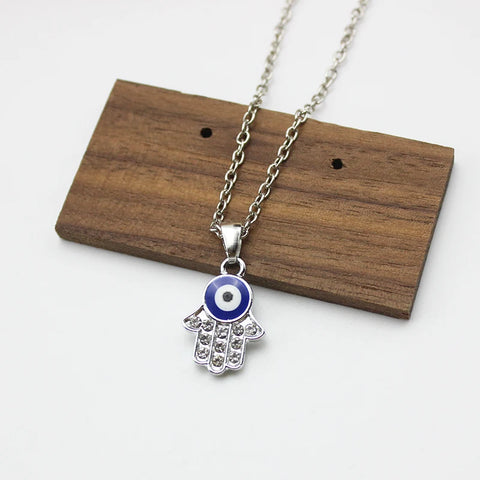 New Crystal Fatima Enamel Palm Blue Evil Eye Pendant Fashion Chain Necklace Korean Popular Women Charm Clavicle Collar Jewelry