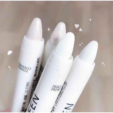 Matte White Eyeliner Pencil