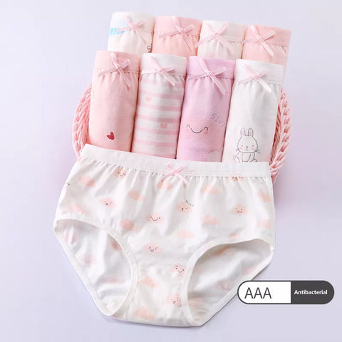 3-8 years old girls' underwear P baby middle-aged girl A class cotton student children's triangle shorts female