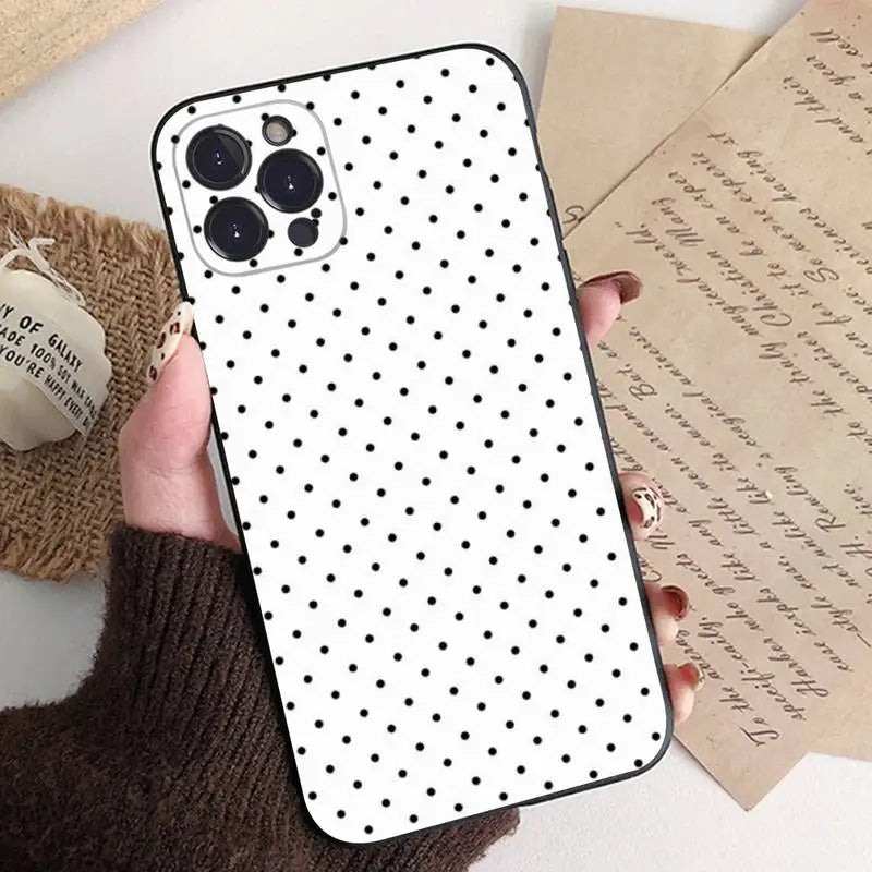 Black And White Polka Dot Phone Case For iPhone 8 7 6 6S Plus X SE 2020 XR XS 14 11 12 13 Mini Pro Max Mobile Case