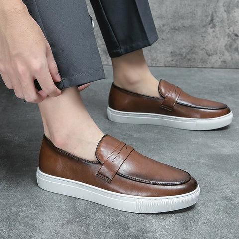 Men's Casual Shoes Fashion Loafers Moccasins Slip On Man Flats Comfortable Male Genuine Leather Shoes Chaussure Homme Cuir